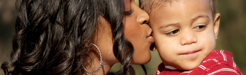 Sacramento Crisis Nursery mother kissing child
